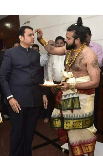 pandit for satyanarayan puja near me